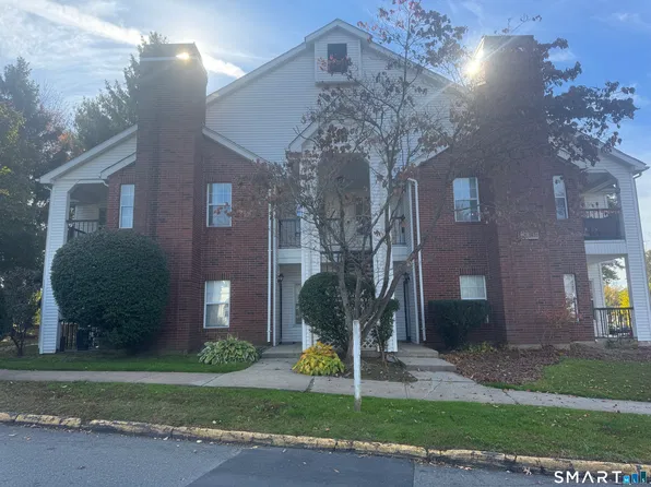31 High Street #2202, East Hartford, CT 06118