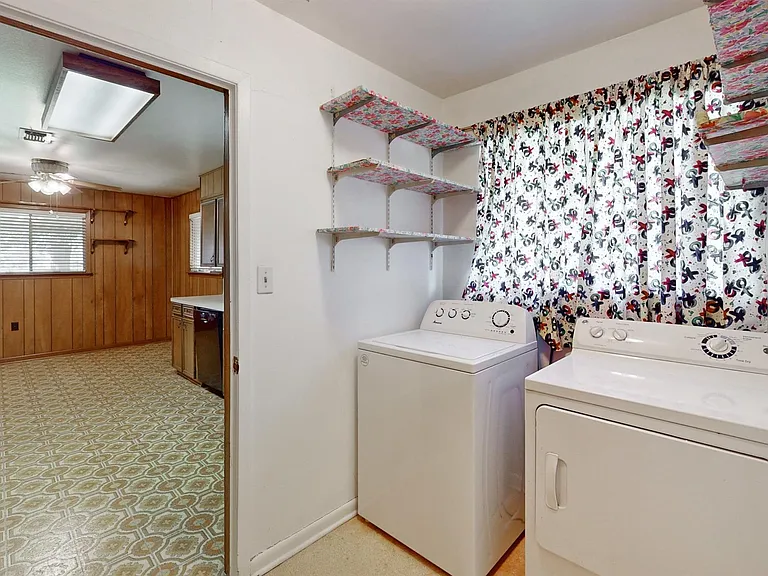 150 Rosa Lee Ln — Photo 14
