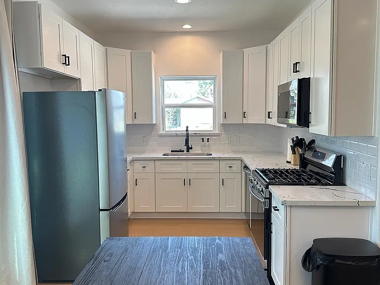 5774 Heron Dr #B — Photo 6