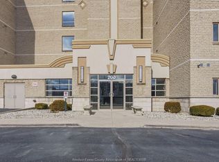 200 Manning Rd #110, Tecumseh, ON N8N 0A8