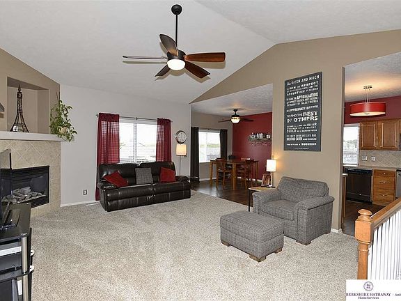 5th image of 11661 S 209th St