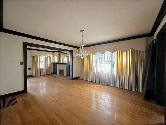 4th image of 4332 Benton Blvd