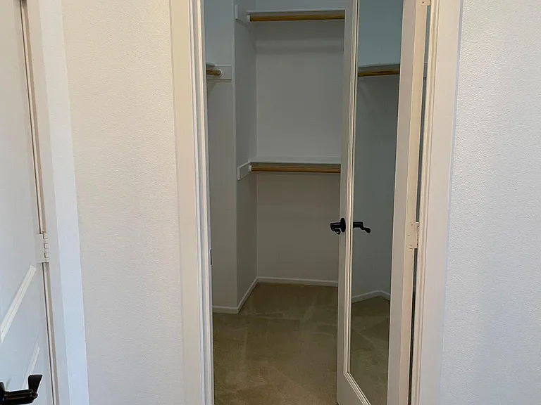 869 E Mountain Way #C — Photo 23
