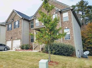 619 Stream Ct, Fairburn, GA 30213