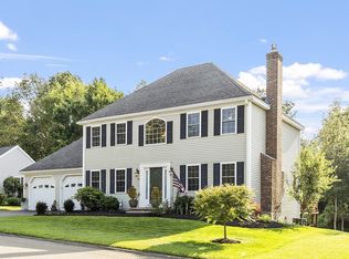 14 Harbor Light Rd, Leominster, MA 01453