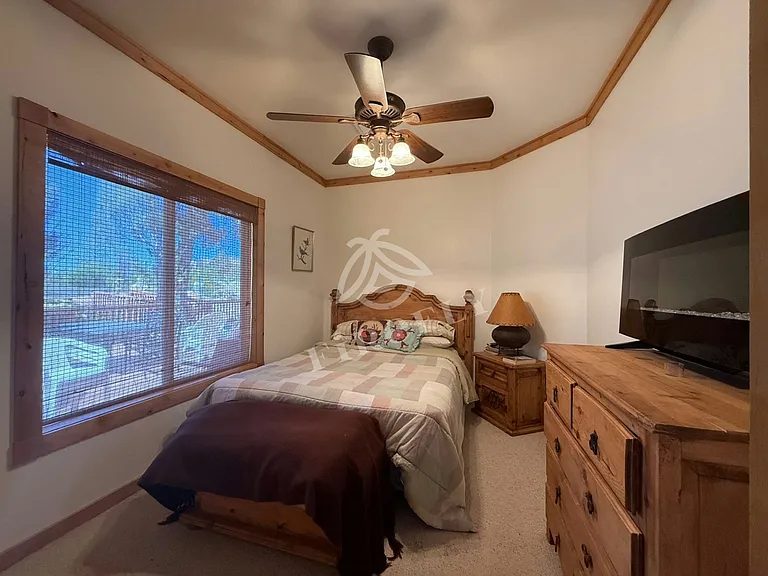 1847 Solomon Cir — Photo 12