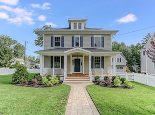 27 Red Rd, Chatham, NJ 07928