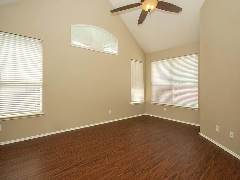 3412 Pueblo Dr — Photo 6