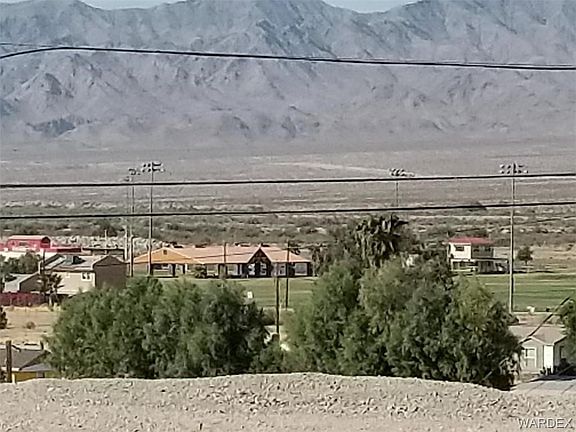 4th image of 2303 W Riverview Cir