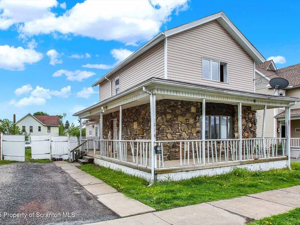 218 N Rebecca Ave, Scranton, PA 18504