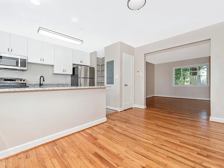 Parkview — Photo 17