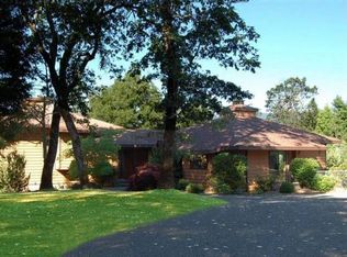 7707 Lower River Rd, Grants Pass, OR 97526