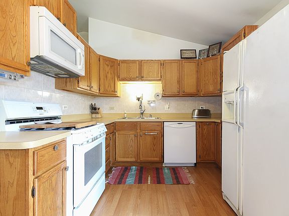 3rd image of 20759 S Hickory Creek Pl