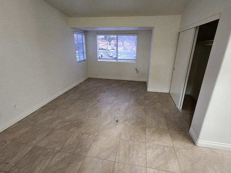 766 Granite Hills Cir — Photo 12