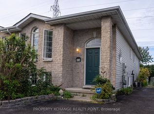 814 Peachwood St, Kingston, ON K7P3G6
