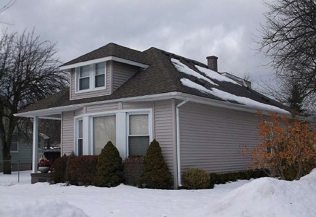 2nd image of 86 W Hayes Ave
