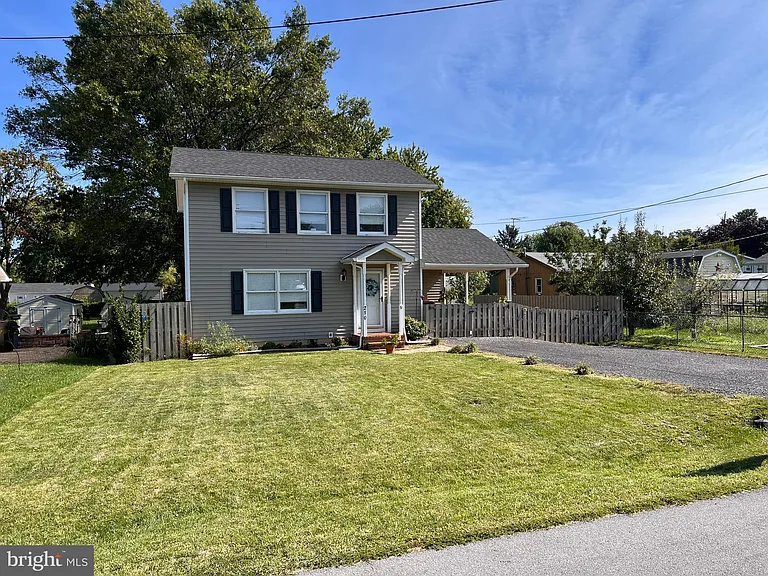 210 Summit Ave — Photo 9