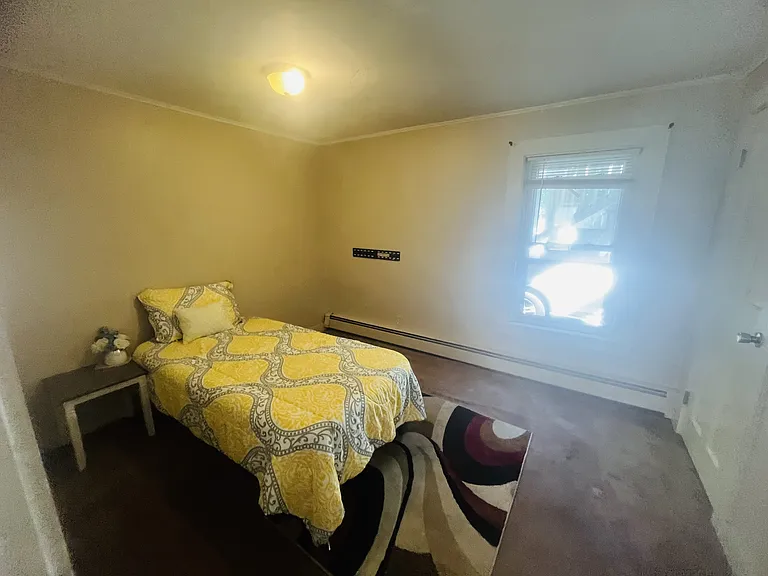 22 Gilboa St #2 — Photo 4