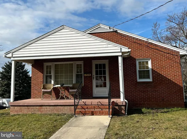 101 N Mont Valla Ave, Hagerstown, MD 21740