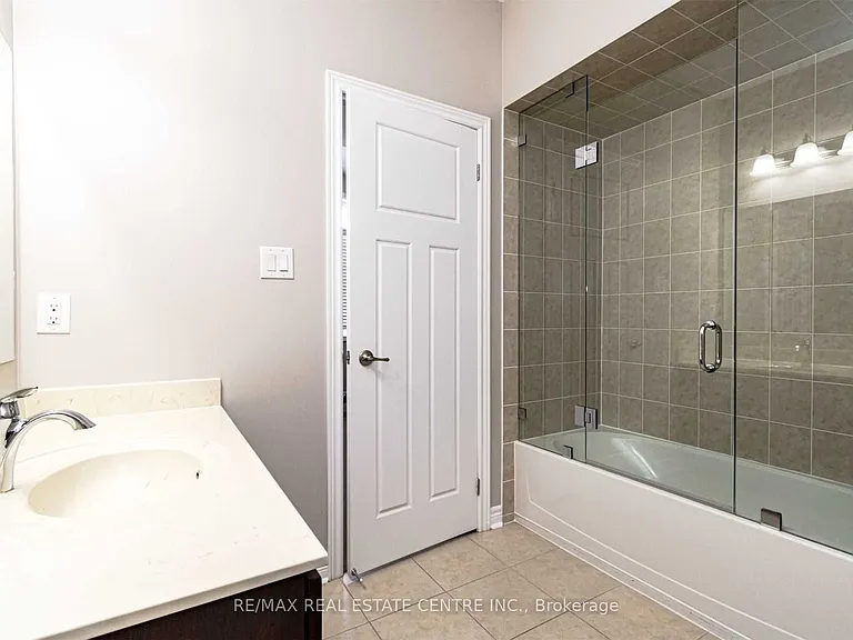 256 Sixteen Mile Dr — Photo 16