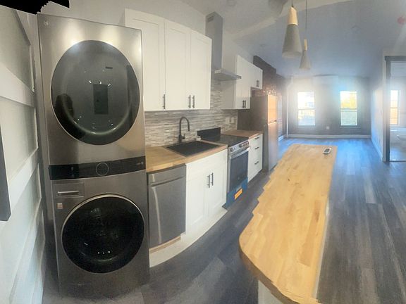 4th image of 161 Saint Marks Ave #3