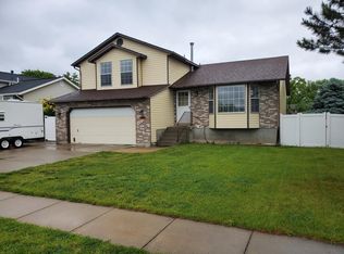 1090 N 75 W, Layton, UT 84041