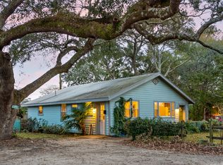 17 Sycamore Ave, Charleston, SC 29407