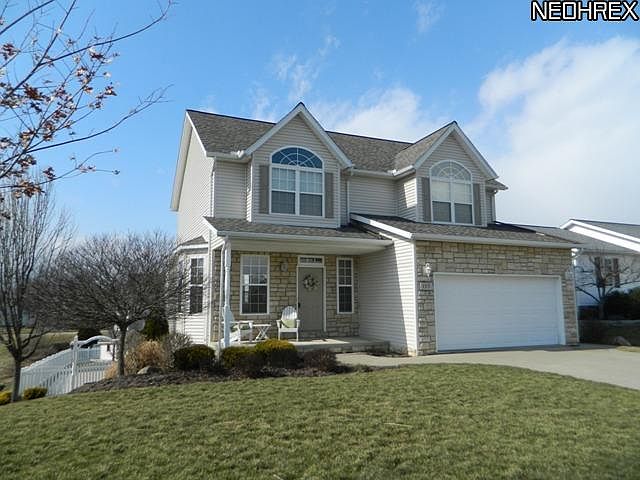 1st image of 135 Eyman Dr