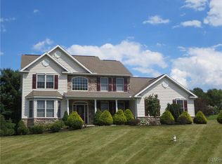 8 Brigham Way, Kempton, PA 19529