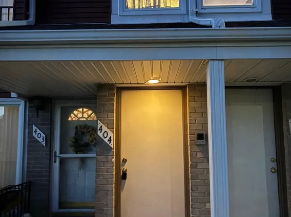 404 Sunset Ln, Saint Clair Shores, MI 48082