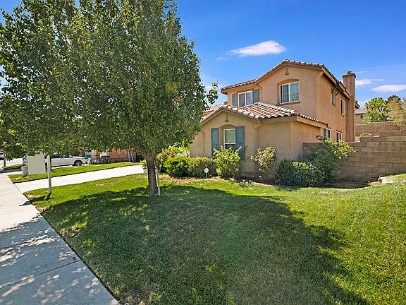 2nd image of 734 Celtic Dr