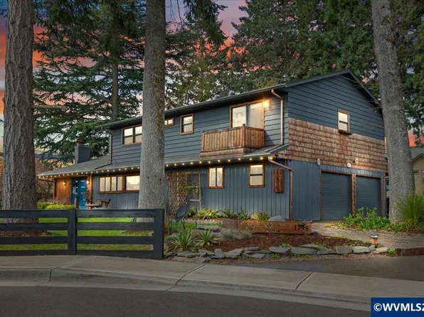 1798 Ammon St NW, Salem, OR 97304