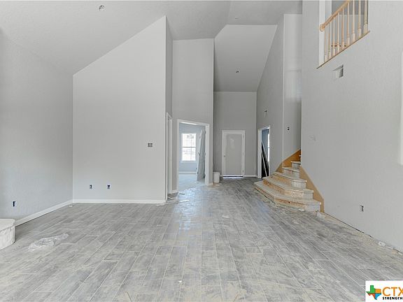 3rd image of 1557 Justice Dr