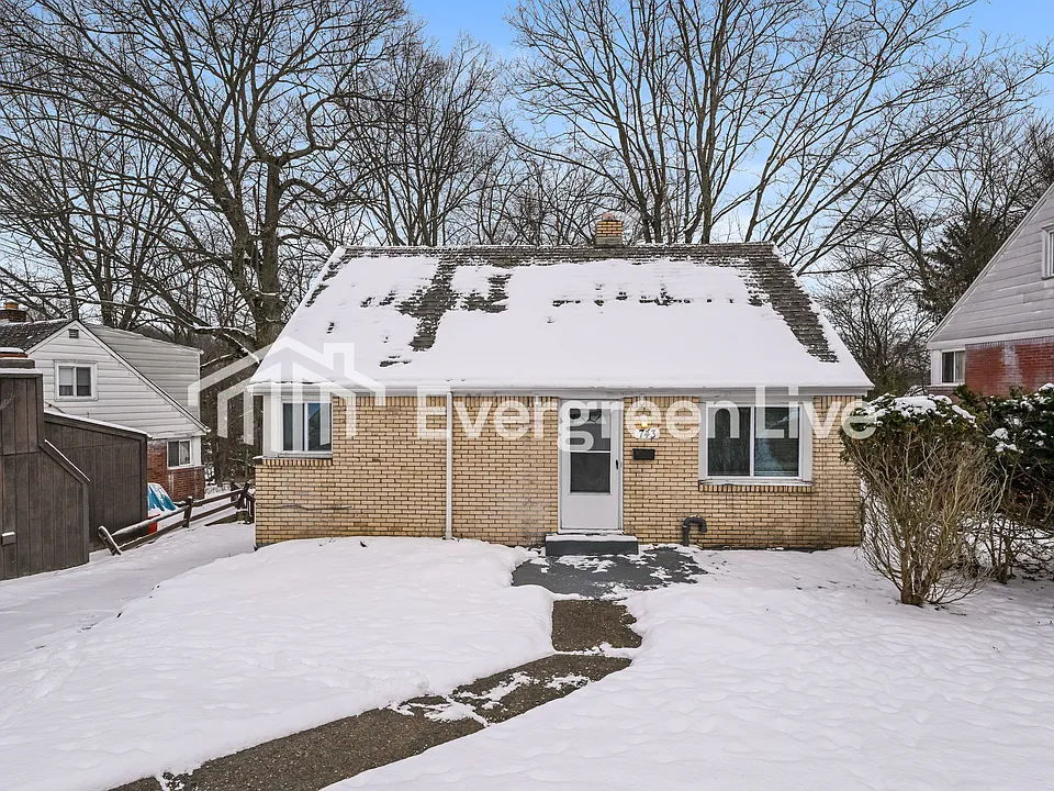 743 Southern Ave