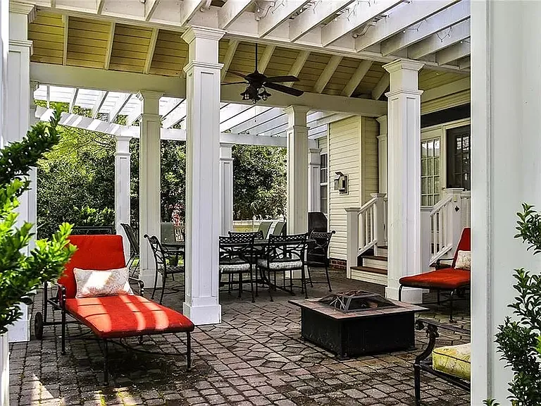 812 Bryson Arch — Photo 45