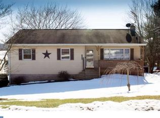 933 Dry Wells Rd, Quarryville, PA 17566