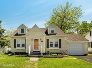 300 Nimitz Rd, Schenectady, NY 12304