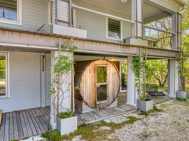 2045 Lake Dr — Photo 18