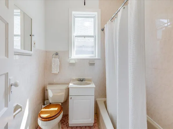 530 Liberty Avenue image 13 of 33