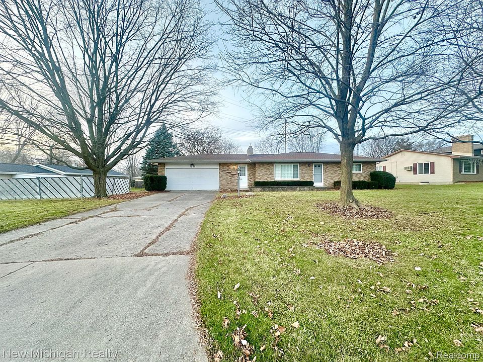 1st image of 2077 Thistlewood Dr