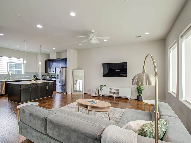 509 Gregg St — Photo 15