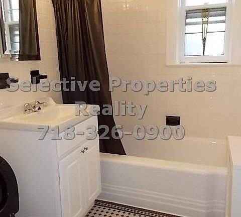 5th image of 8531 Woodhaven Blvd APT A1