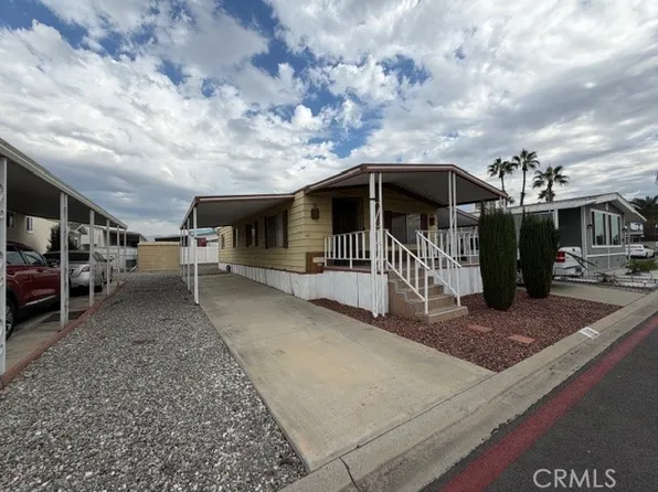 200 W San Bernardino Ave Space 19, Rialto, CA 92376