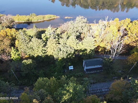 2nd image of 152 Flagstone Rd
