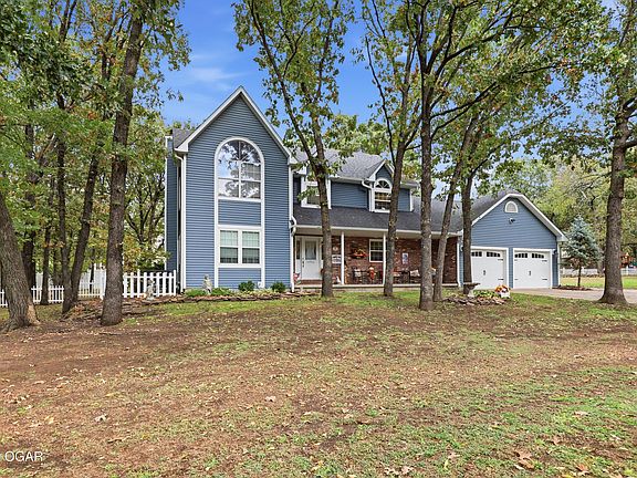 2nd image of 101 Iron Tree Dr