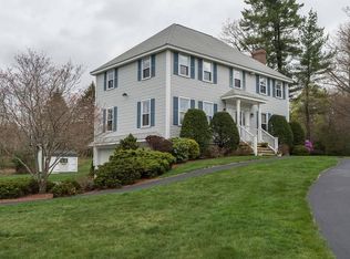 3 Bennett Cir, Billerica, MA 01821
