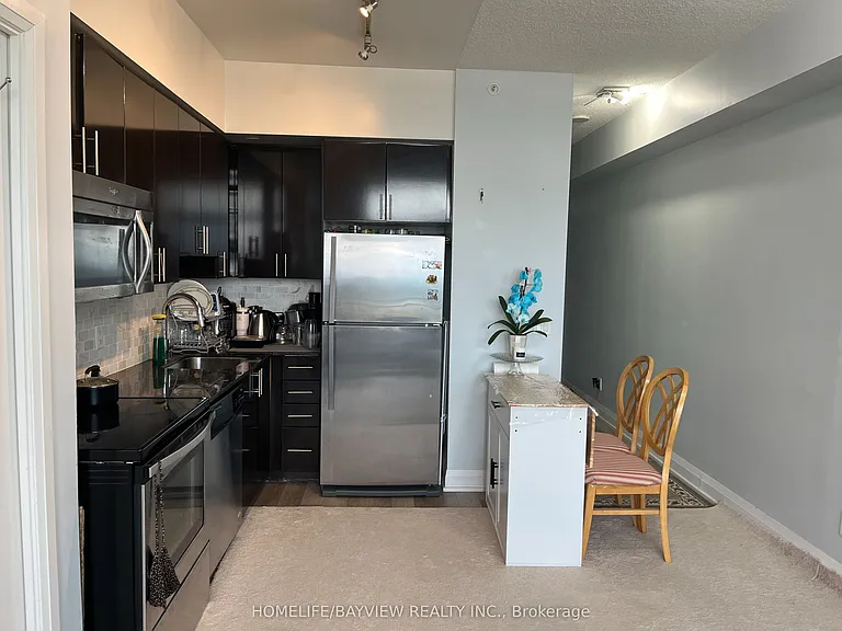 85 N Park Rd #1003 — Photo 26