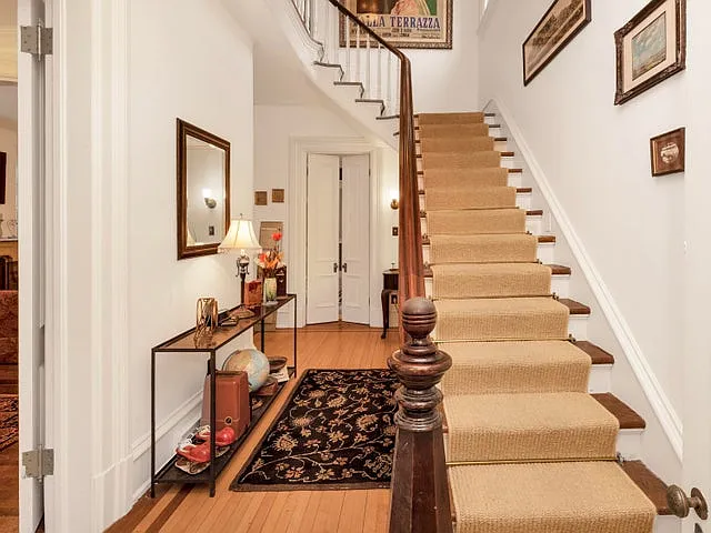 1903 N Cambridge Ave — Photo 12