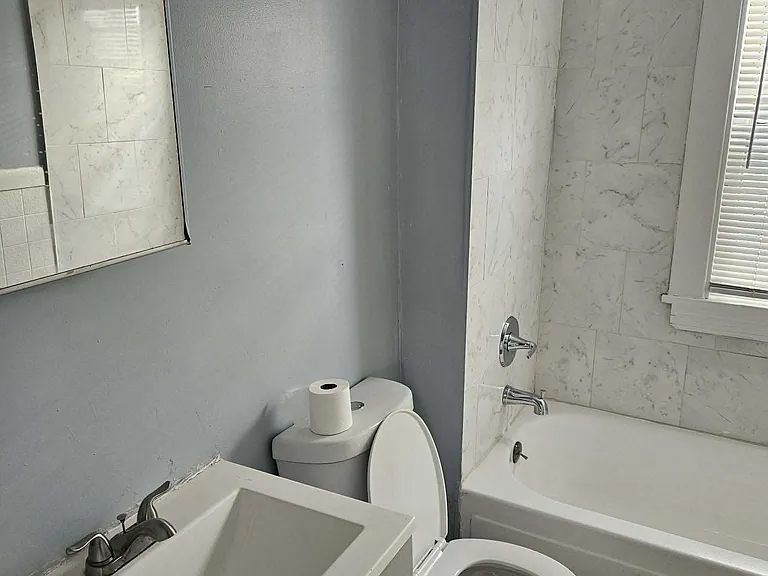 3361 E 113th St #1 — Photo 12