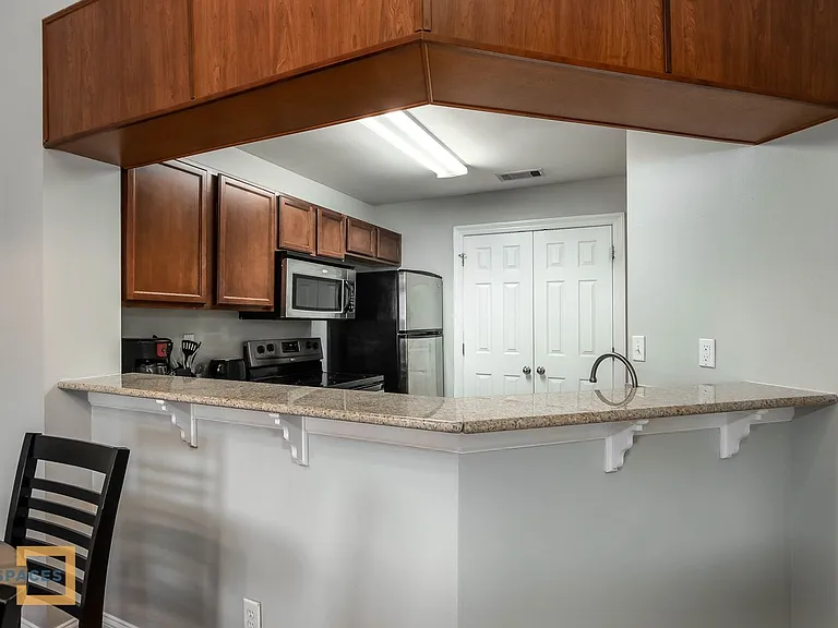 3218 Veterans Memorial Pkwy #3X3 — Photo 19